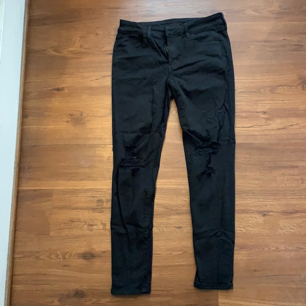 Women’s American Eagle jeans